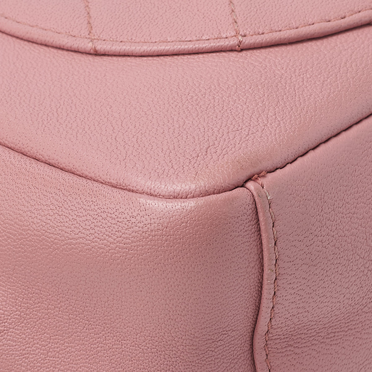 CHANEL Mini Shoulder Bag Matelasse Round Flap Chain Shoulder Lambskin Pink Gold-Tone Hardware Pre-Owned