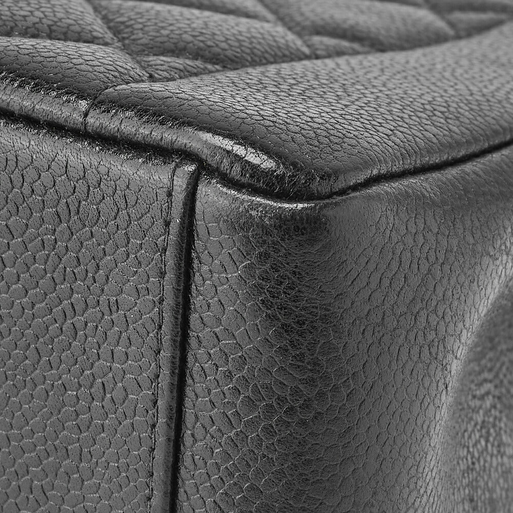 CHANEL Shoulder Bag Tote Bag Matelasse Caviar Skin Black Gold-Tone Hardware Pre-Owned