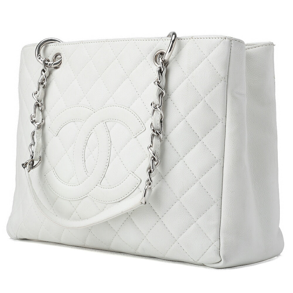CHANEL Shoulder Bag Matelasse Caviar Skin White Silver-Tone Hardware Pre-Owned