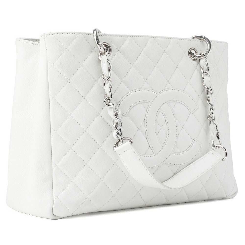 CHANEL Shoulder Bag Matelasse Caviar Skin White Silver-Tone Hardware Pre-Owned