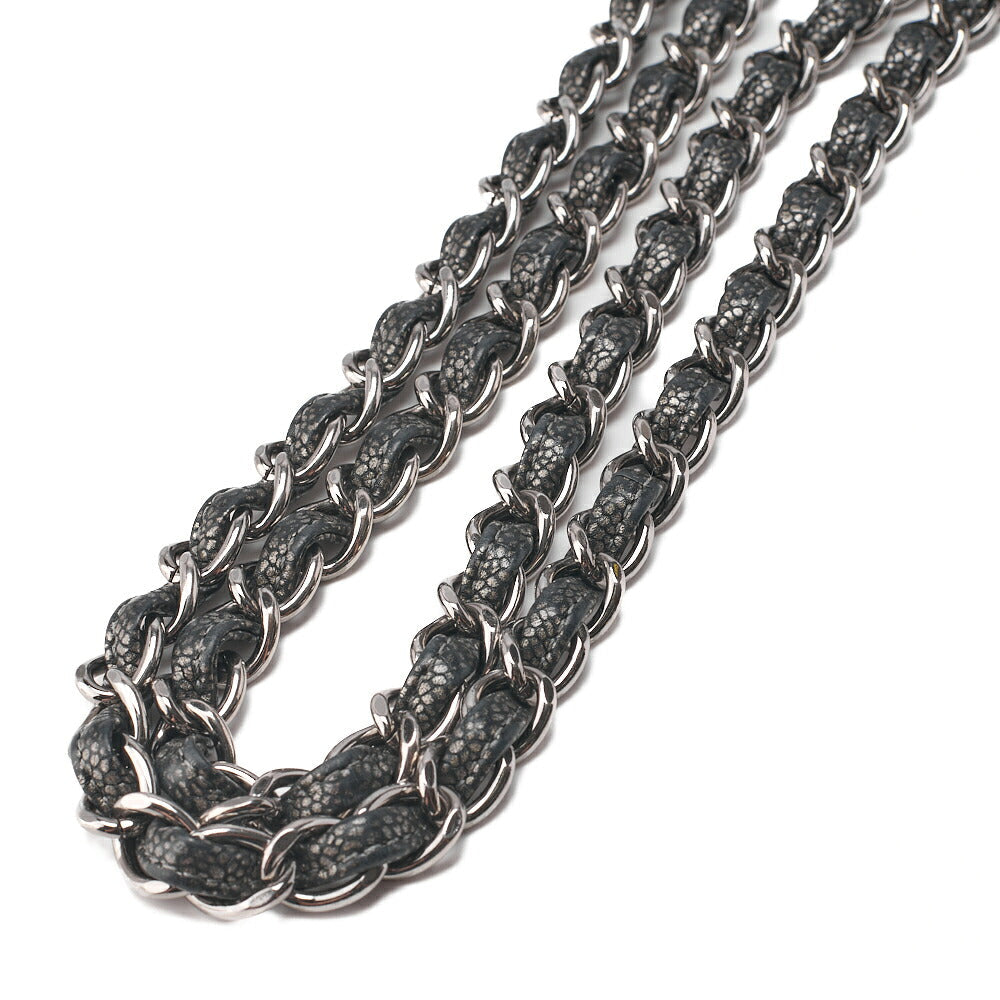 Chanel Matelasse Caviar Skin Chain Shoulder Bag Silver-tone / Pre-owned