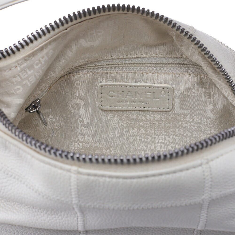 CHANEL Caviar Skin Chocolate Bar Logo Handbag White Silver-Tone Hardware, Pre-Owned