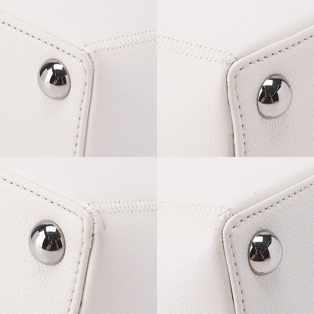 CHANEL Caviar Skin Chocolate Bar Logo Handbag White Silver-Tone Hardware, Pre-Owned