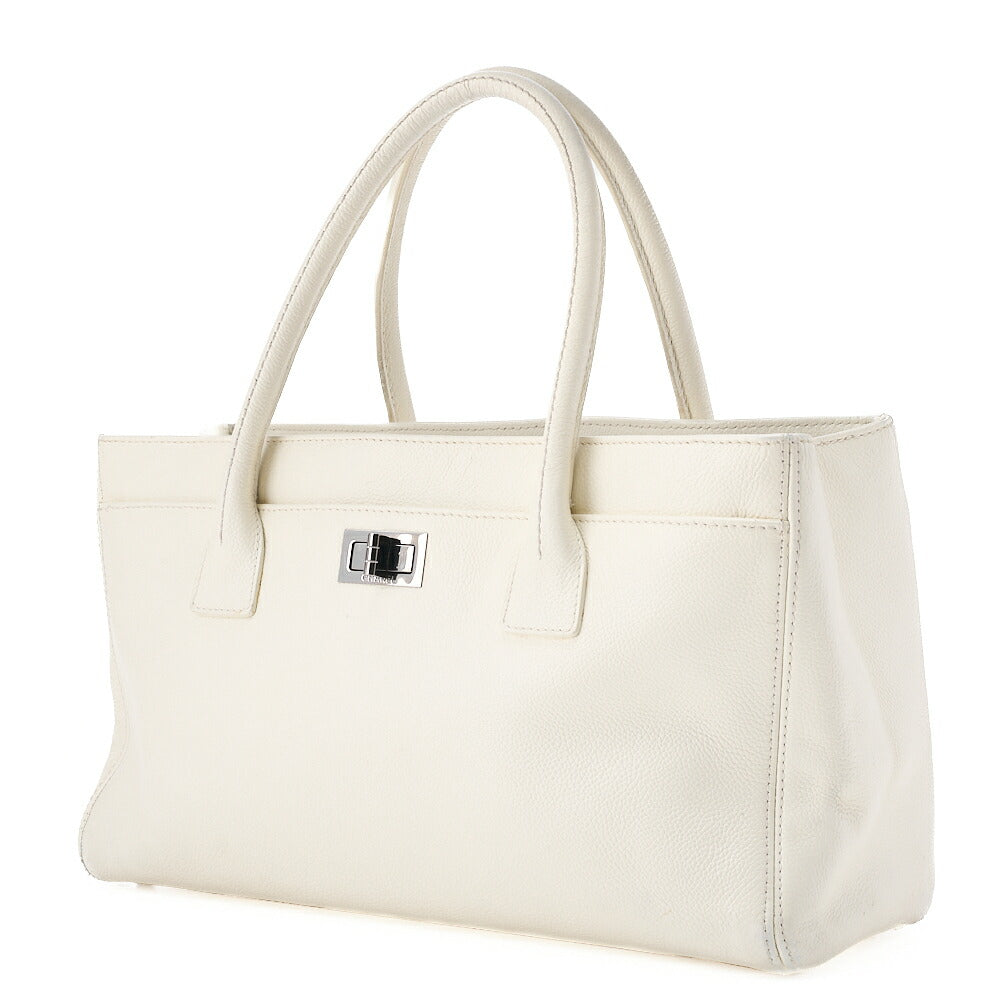 CHANEL Tote Bag Executive Caviar Skin 2.55 White Silver-Tone Hardware, Pre-Owned