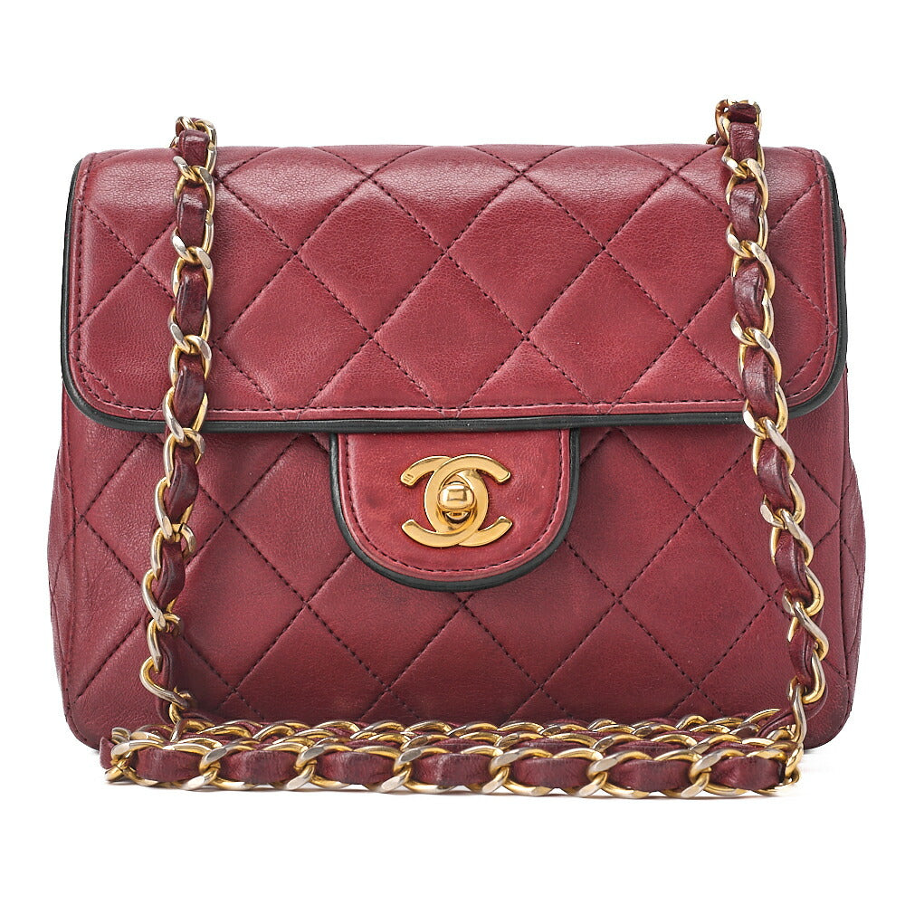 CHANEL Chain Shoulder Bag Minima Telass? 17cm Lambskin Red x Black Gold-Tone Hardware, Pre-Owned