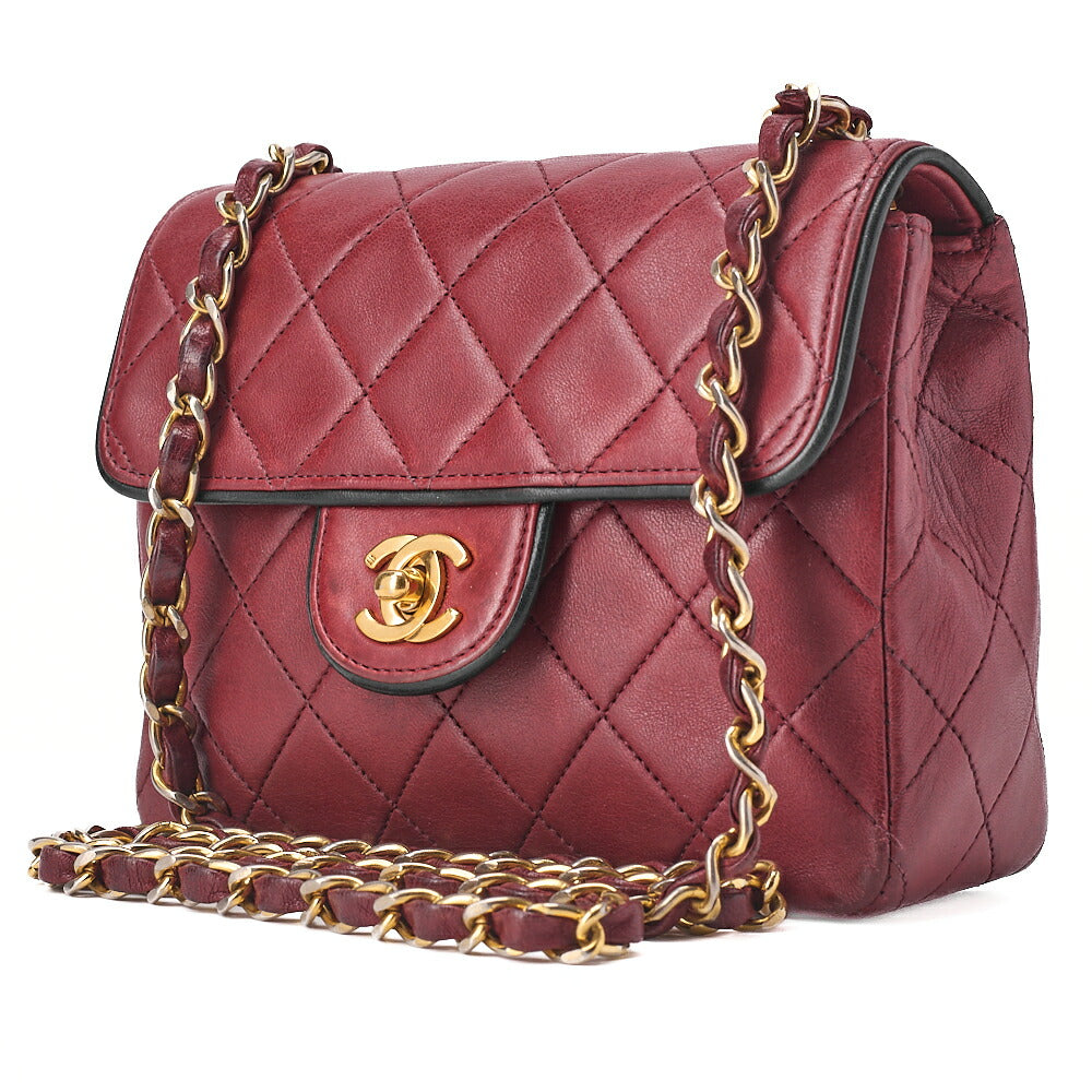 CHANEL Chain Shoulder Bag Minima Telass? 17cm Lambskin Red x Black Gold-Tone Hardware, Pre-Owned