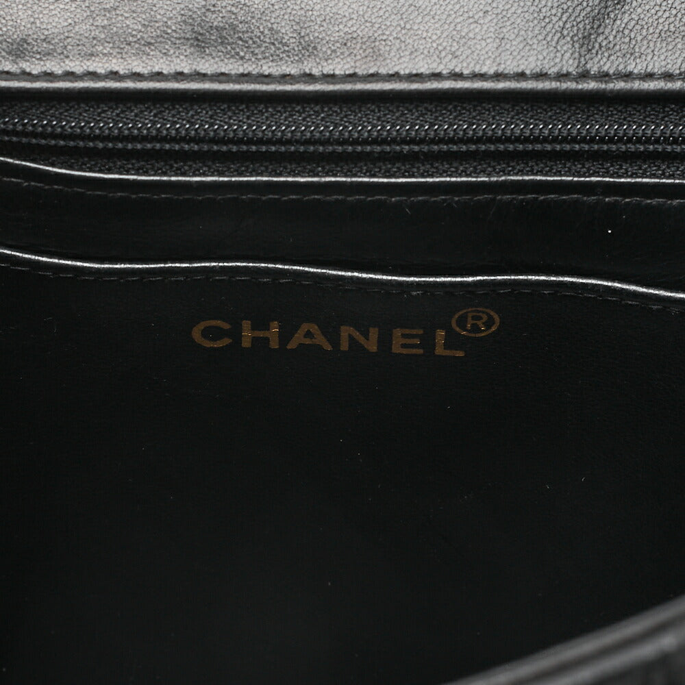 CHANEL Handbag Matelasse Turnlock V-Flap Lambskin Black Gold-Tone Hardware, Pre-Owned