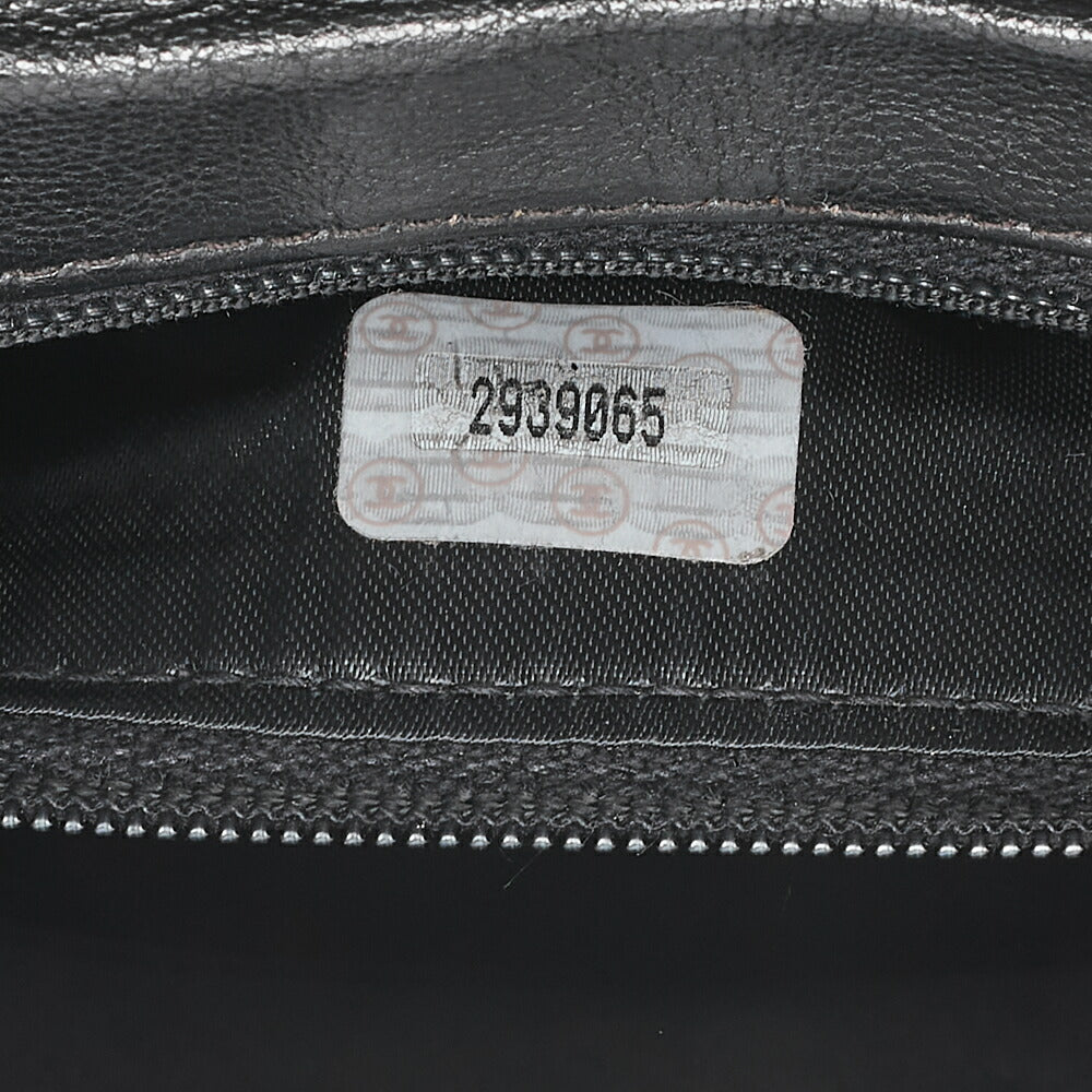 CHANEL Matelasse Round Flap Turnlock Shoulder Caviar Skin Black Gold-Tone Hardware, Pre-Owned