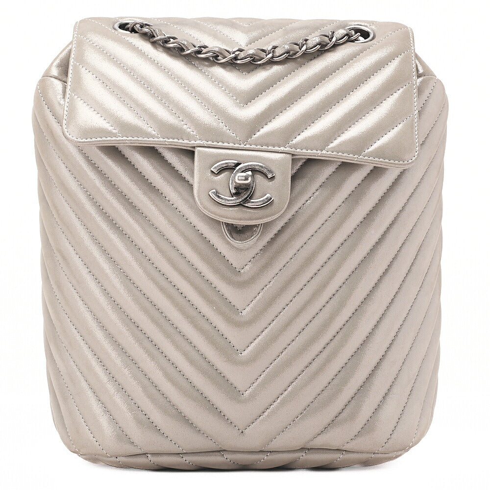 CHANEL Matelasse Turn Lock Chain Backpack Super Crew Leather Silver Silver-Tone Hardware, Pre-Owned