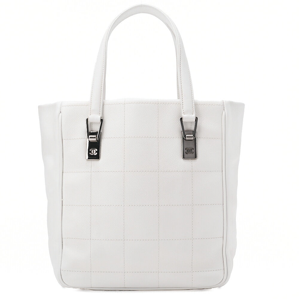 CHANEL Caviar Skin Choco Bar Handbag White Silver-Tone Hardware, Pre-Owned