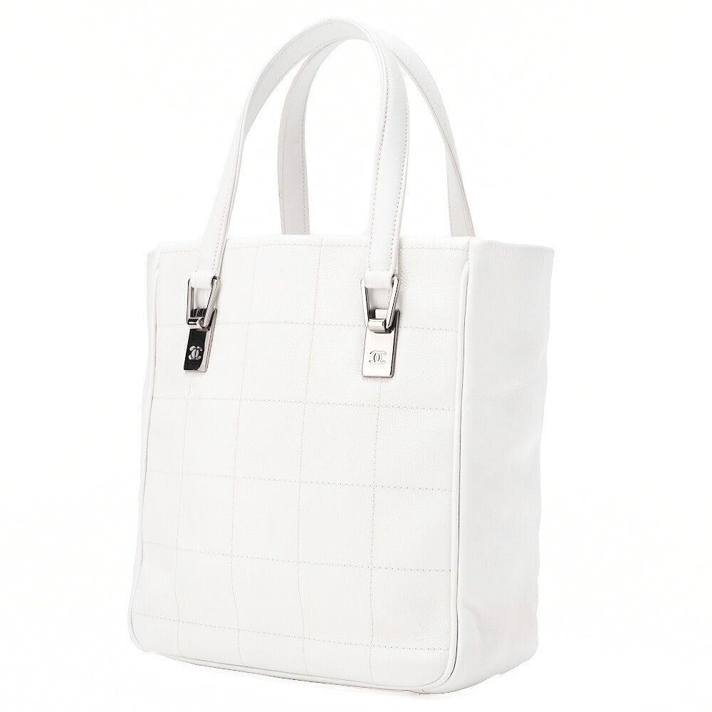 CHANEL Caviar Skin Choco Bar Handbag White Silver-Tone Hardware, Pre-Owned