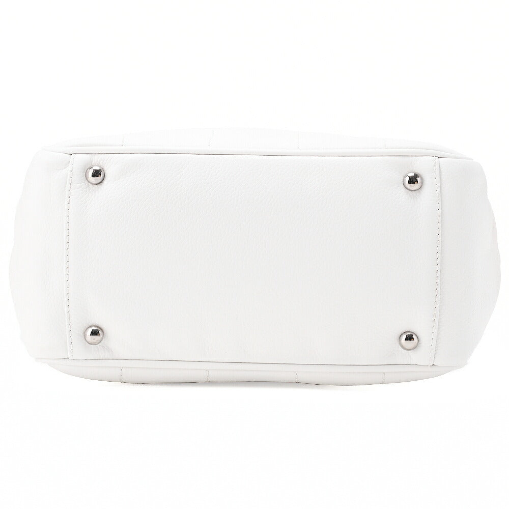CHANEL Caviar Skin Choco Bar Handbag White Silver-Tone Hardware, Pre-Owned