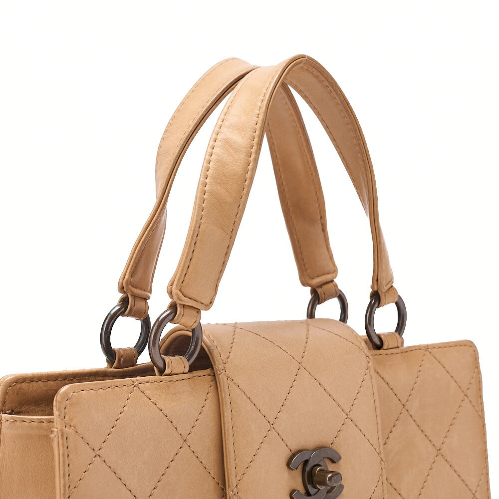 CHANEL Lambskin Matelasse Bicolole Handbag Beige Gold-Tone Hardware, Pre-Owned