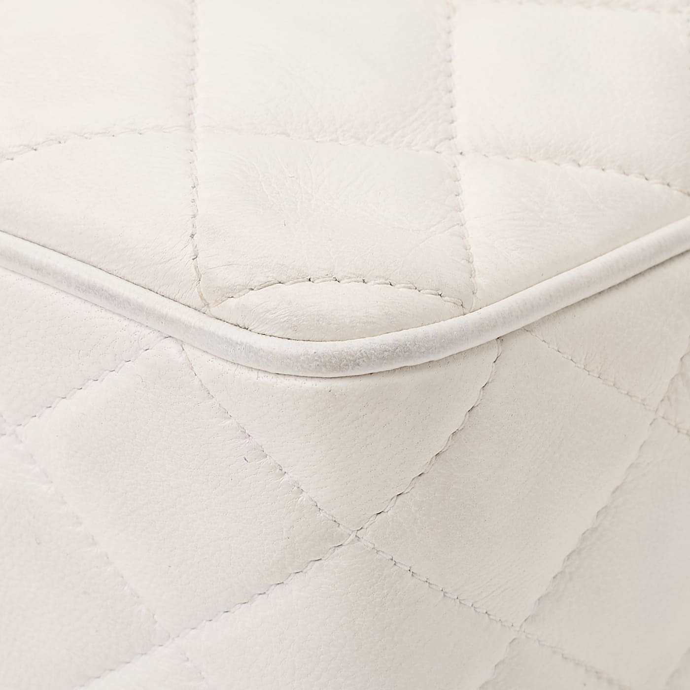 CHANEL Shoulder Bag Mini Matelasse Coco Mark With Fringe Bijou Chain Lambskin White Gold-Tone Hardware Pre-Owned
