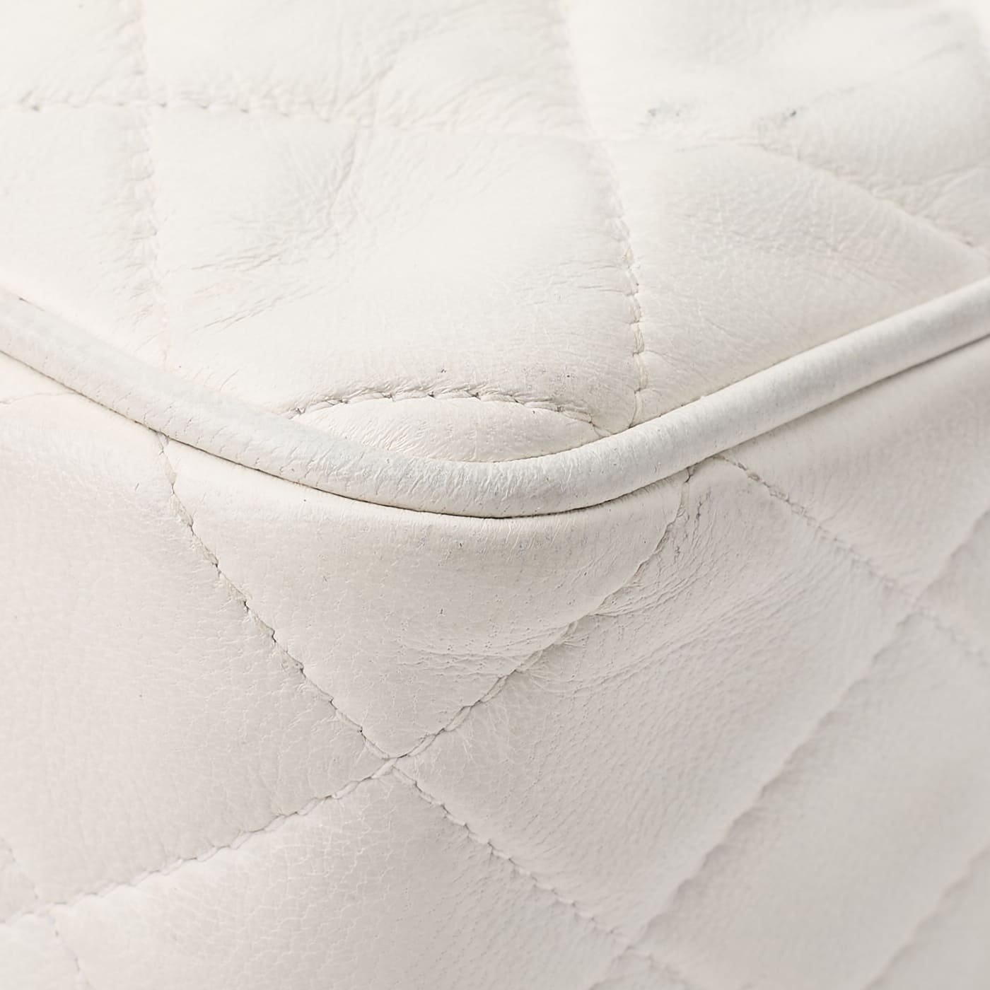 CHANEL Shoulder Bag Mini Matelasse Coco Mark With Fringe Bijou Chain Lambskin White Gold-Tone Hardware Pre-Owned