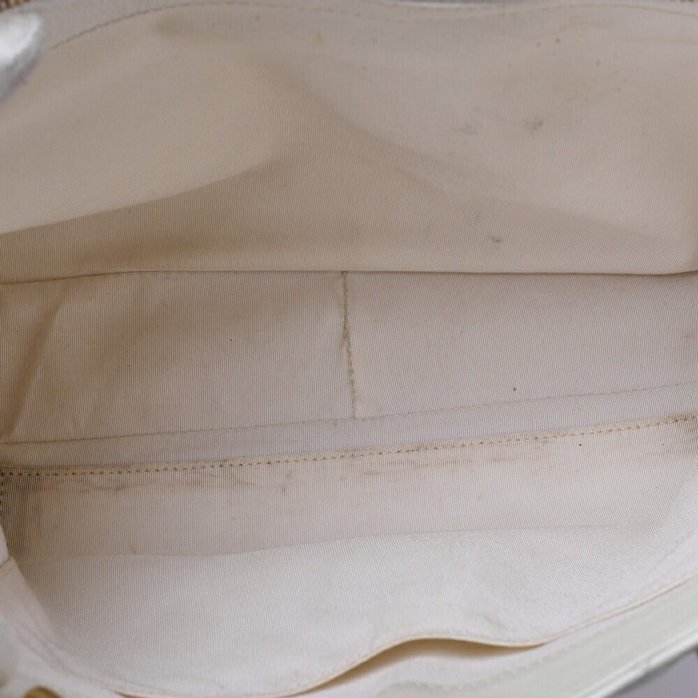 CHANEL Shoulder Bag, Matelasse, Coco Mark, Caviar Skin, White, Silver-Tone Hardware, Pre-Owned