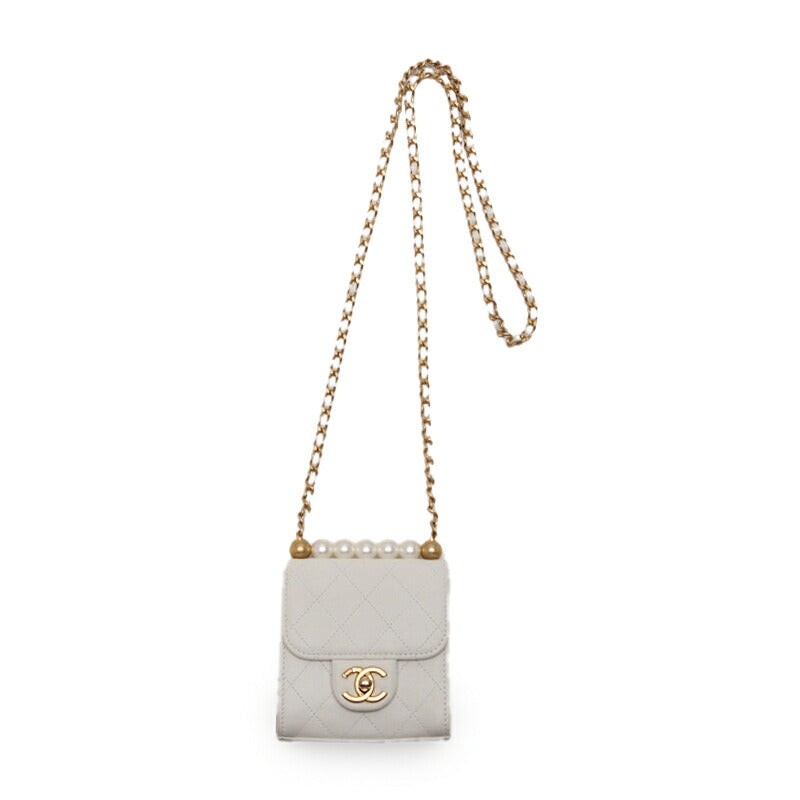CHANEL Mini Shoulder Bag, Matelasse, Pearl Chain, Lambskin, White, Gold-Tone Hardware, Pre-Owned