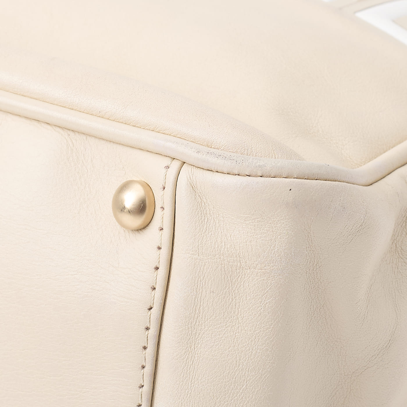 CHANEL Tote Bag Camellia Line Lambskin Ivory Gold-Tone Hardware Pre-Owned