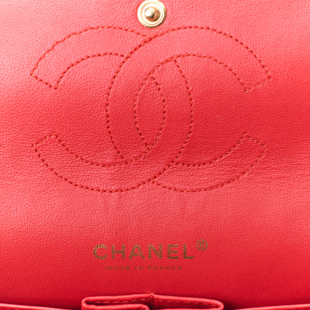 CHANEL Shoulder Bag Matelasse Turn Lock Double Flap Lambskin Red Gold-Tone Hardware Pre-Owned