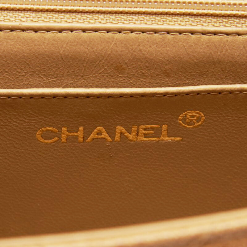CHANEL Shoulder Bag Matelasse Diana Flap Chain Shoulder Caviar Skin Beige Gold-Tone Hardware Pre-Owned